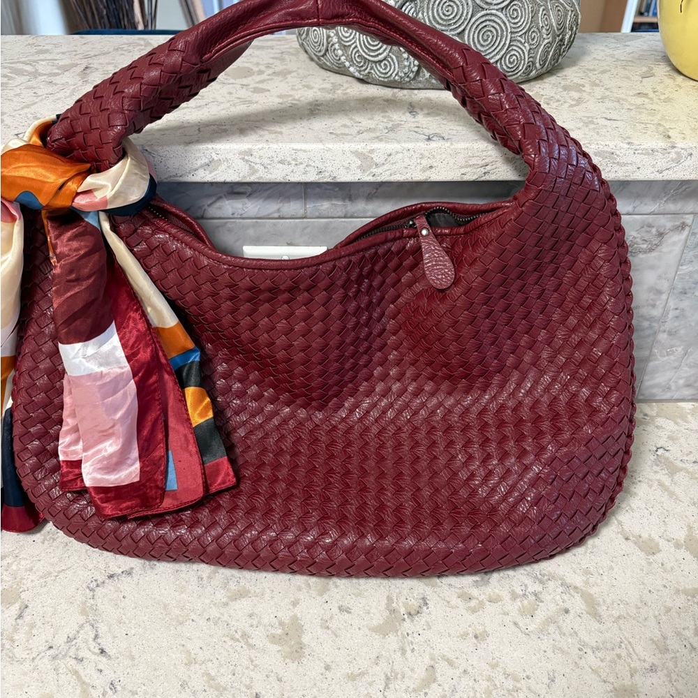 🌻SOLD🌻 Elegant Red Woven Leather Bag